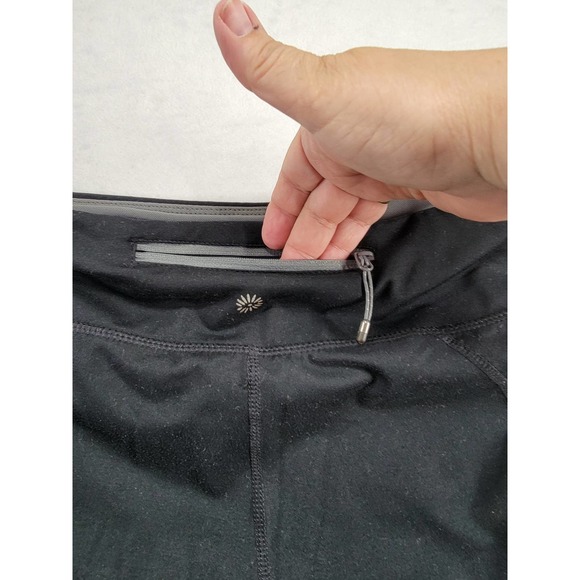 Black and Gray Tangerine Capri Athletic wear Sz M - Picture 5 of 8